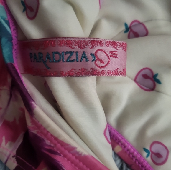 Paradizia designer, sexy  beautiful 2-piece bathing suit. Size M - Picture 7 of 8